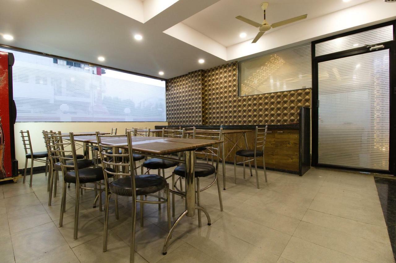 Hotel Star Zest House Nagpur Esterno foto