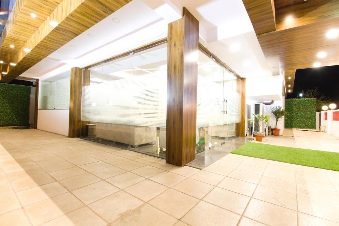 Hotel Star Zest House Nagpur Esterno foto